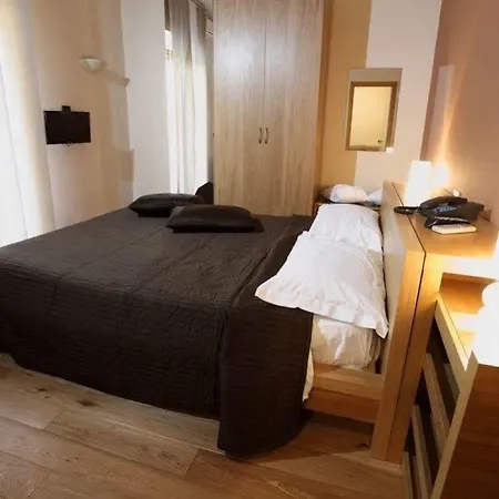 Del Viale 3* Agrigento